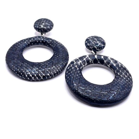 Black and White Faux Snakeskin Print Round Dangling Drop Post Back Earrings - Picture 2 of 6